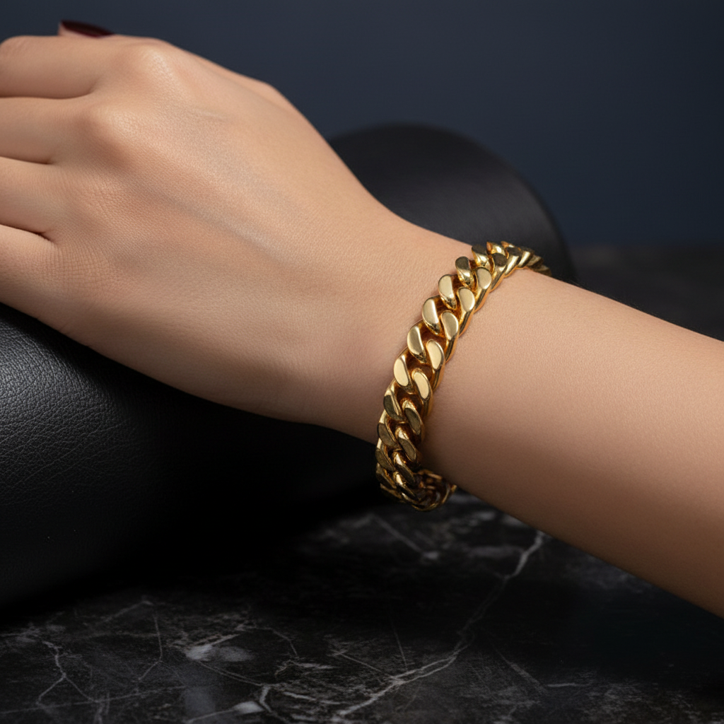 Titan Gold Cuban Link Bracelet – 18K Gold PVD Plated Stainless Steel- 7 inch