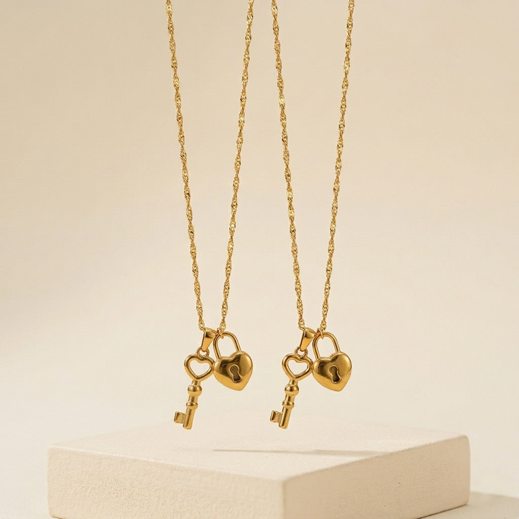 Locked In Love Necklace – 18K Gold Plated Stainless Steel