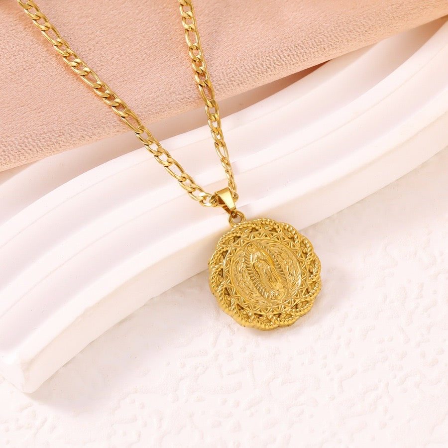 Round Virgin Mary Necklace – 18K Gold Plated Stainless Steel Waterproof Necklace